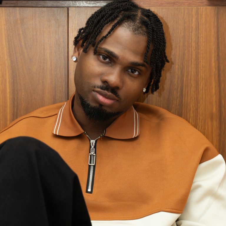 NOON DAVE BOTTLES AN INTIMATE MOMENT ON NEW SINGLE “LOTION”